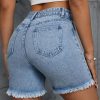Tall Women's Fashion Frayed Hem Washed Denim Shorts - Image 3